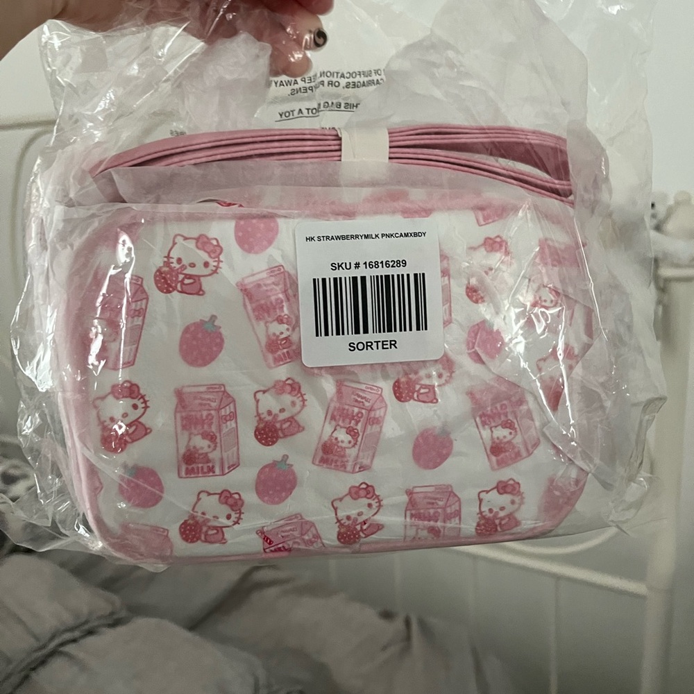 Hello kitty strawberry milk mini crossbody Loungefly new with tags
